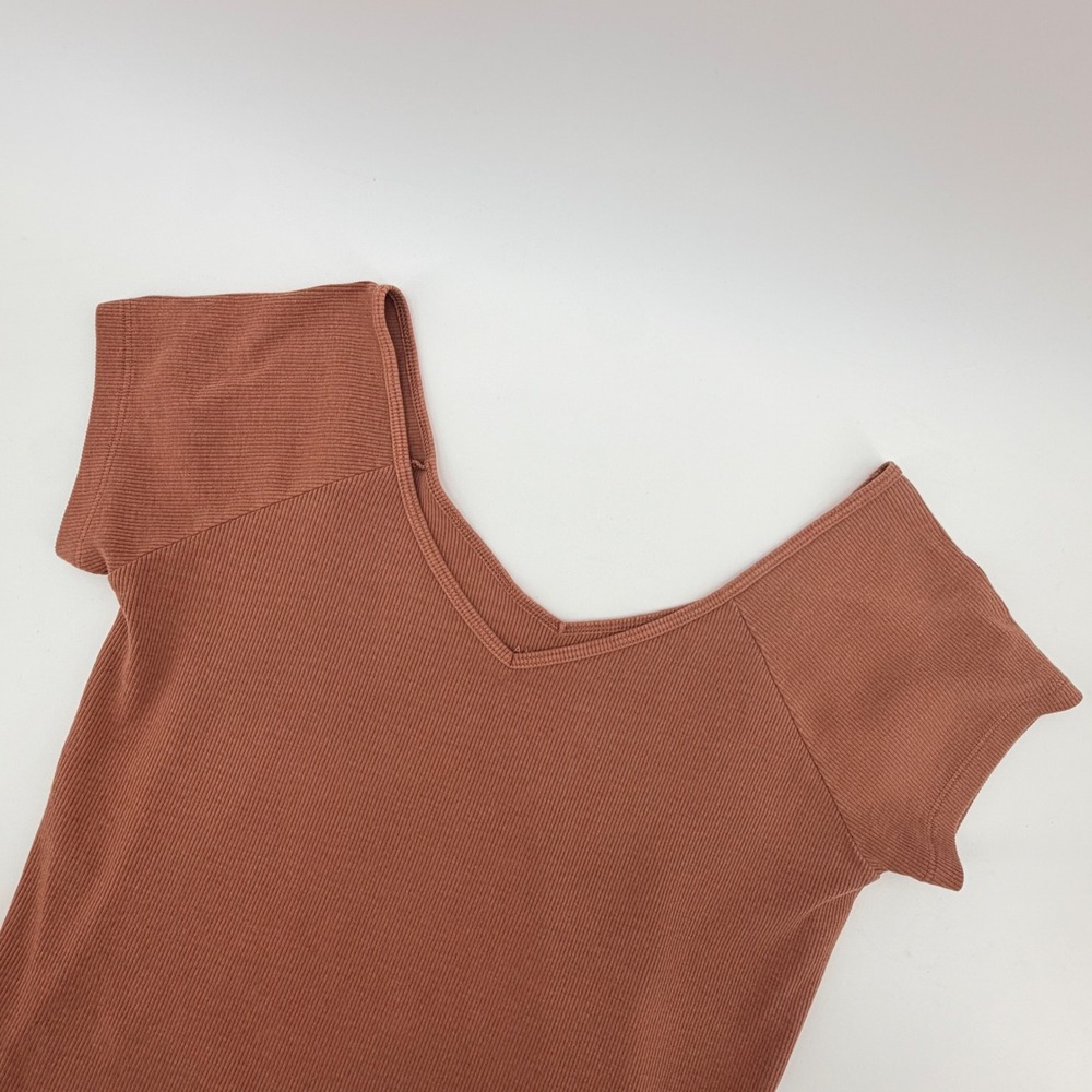 American Eagle V-Neck Ribbed Tee XL Rust Knit Short Sleeve Raglan Top Women